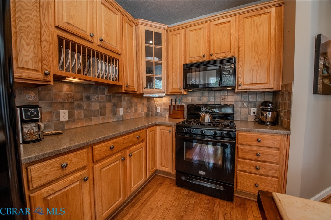 271 Chesapeake Watch Road, Unit 1B Deltaville, VA 23043 - Photo 24 of 49