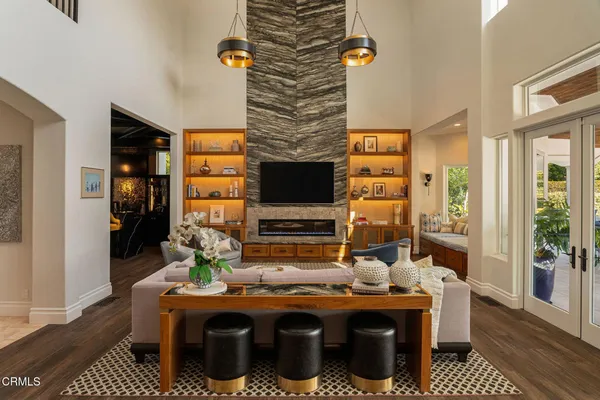 $5,495,000 | 1069 Corte Barroso, Camarillo, CA 93010