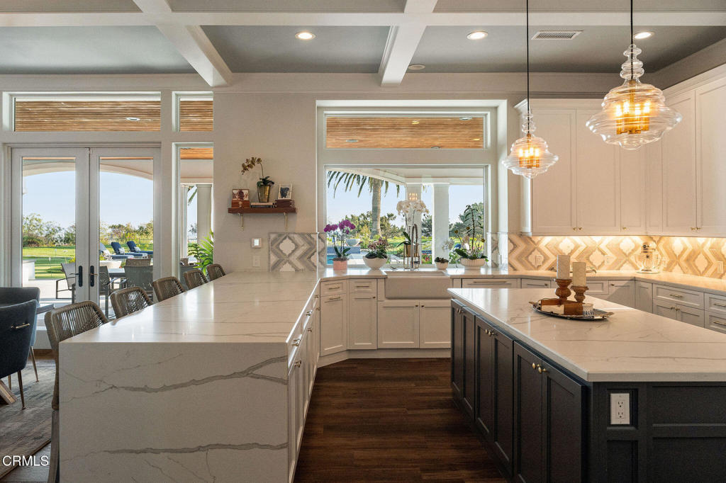 1069 Corte Barroso Camarillo, CA 93010 - Photo 15 of 57