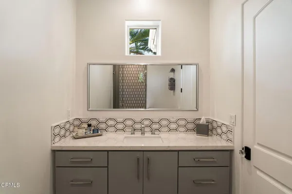 $5,495,000 | 1069 Corte Barroso, Camarillo, CA 93010