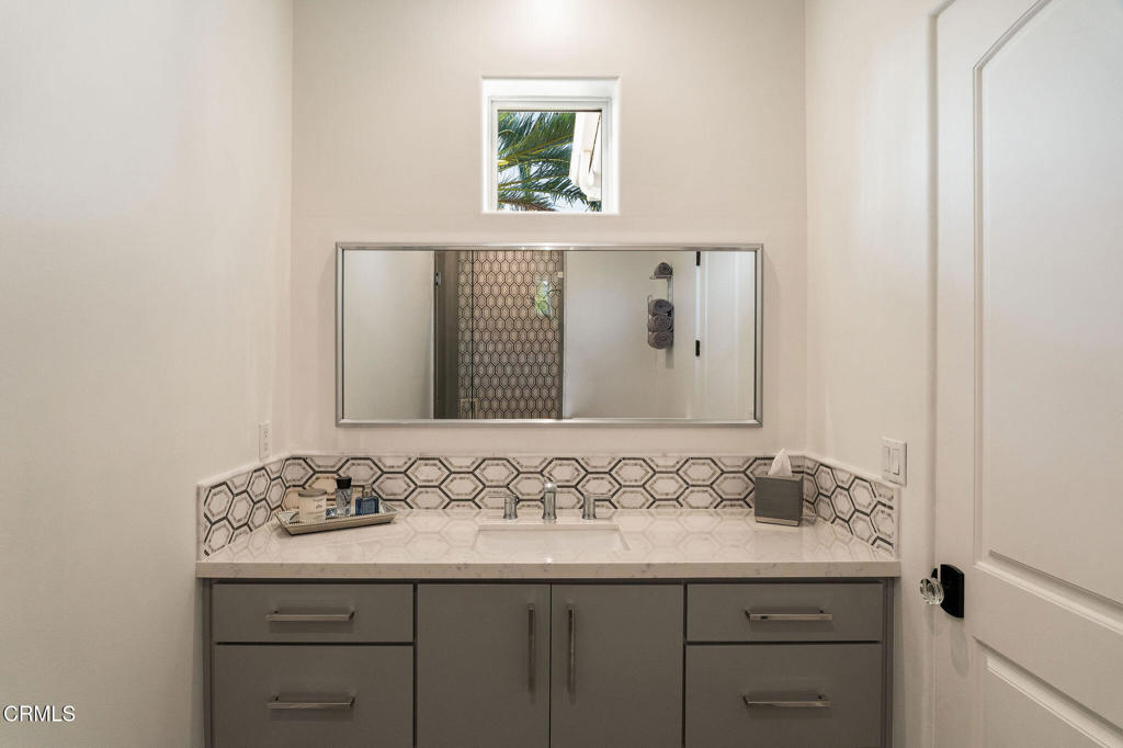 1069 Corte Barroso Camarillo, CA 93010 - Photo 33 of 57