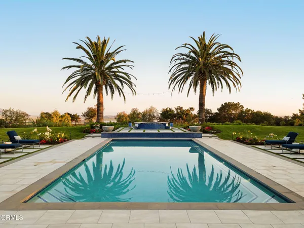 $5,495,000 | 1069 Corte Barroso, Camarillo, CA 93010