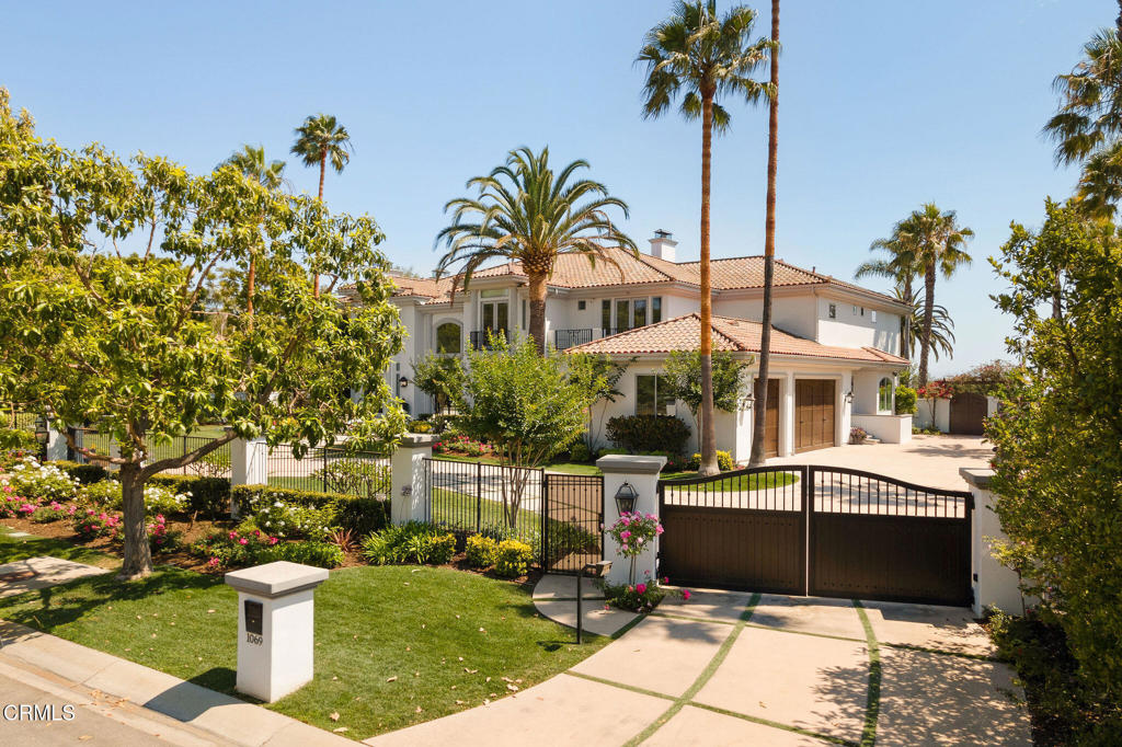 1069 Corte Barroso Camarillo, CA 93010 - Photo 53 of 57
