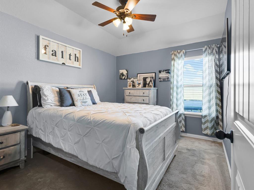 128 County Road 4430 Decatur, TX 76234 - Photo 22 of 34 Bedroom 2