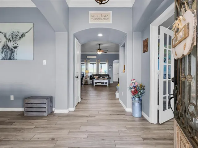 $599,900 | 128 County Road 4430, Decatur, TX 76234