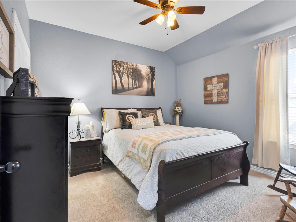 128 County Road 4430 Decatur, TX 76234 - Photo 24 of 34 Bedroom 3