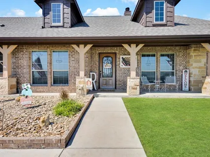 $590,000 | 128 County Road 4430, Decatur, TX 76234