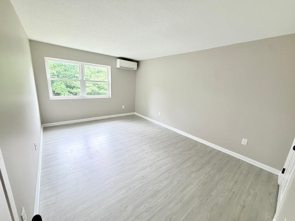 20 Abbey Road, Unit 206 Leominster, MA 01453 - Photo 20 of 23