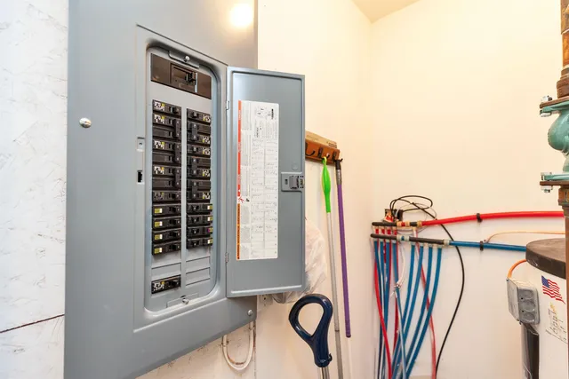 $299,900 | 28 Owens Drive, Unit 92, Swanzey, NH 03446