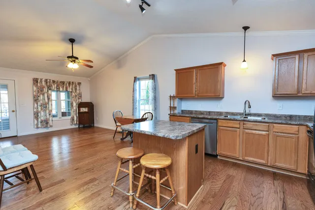 $299,900 | 28 Owens Drive, Unit 92, Swanzey, NH 03446