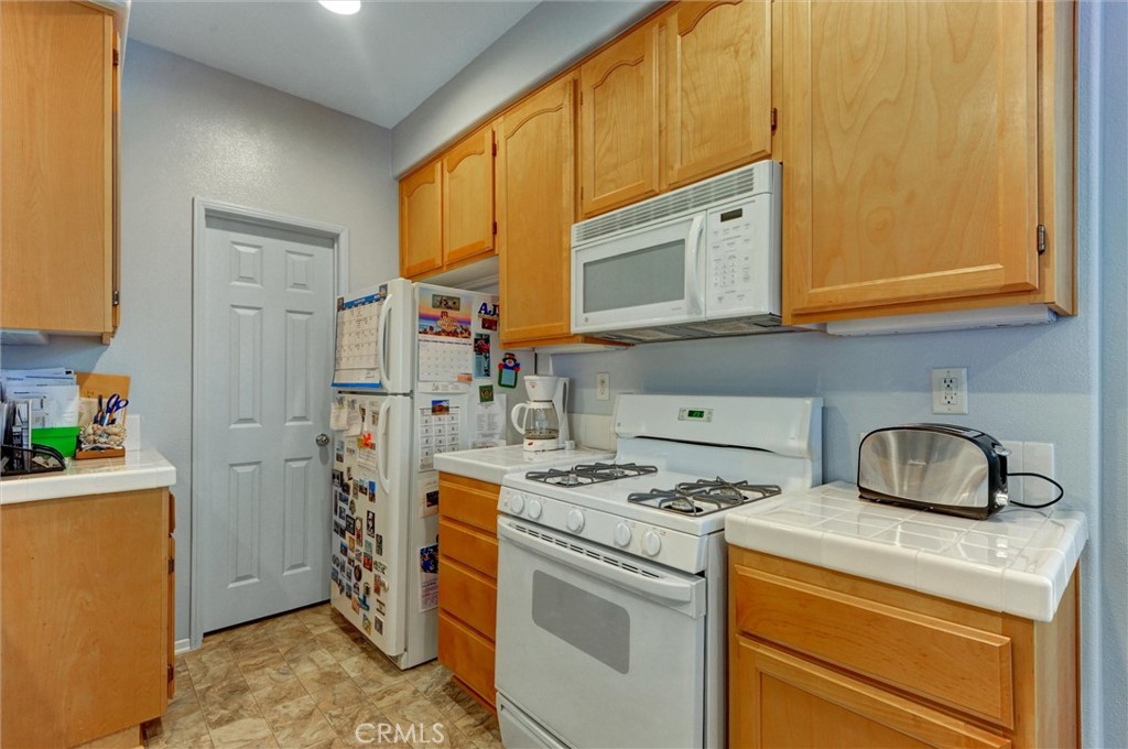 128 Shattuck Street Brea, CA 92821 - Photo 9 of 27