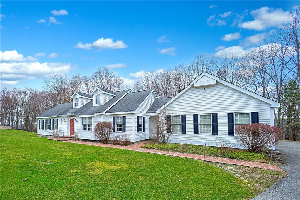 2204 Elizabeth Court, Export, PA 15632 Compass