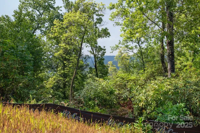 $289,000 | Lot # Masterpiece View Drive, Hendersonville, NC 28739