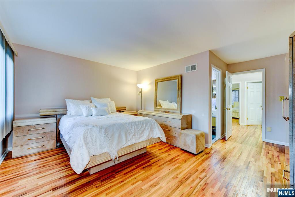 6 Hansen Place, Unit 6 Wayne, NJ 07470 - Photo 32 of 49