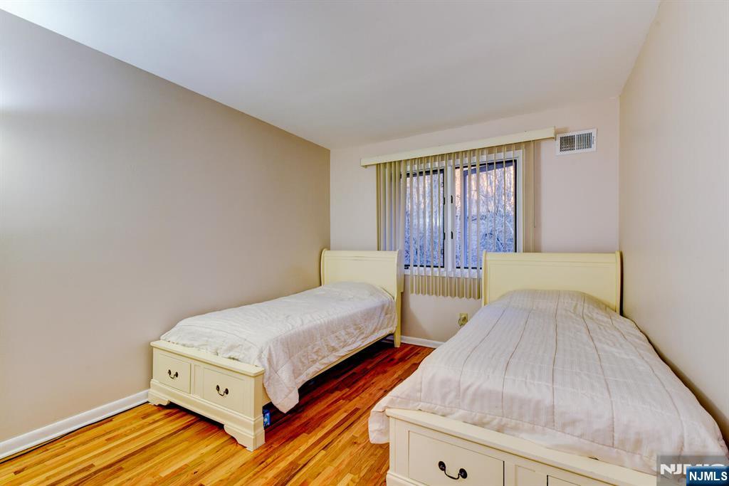 6 Hansen Place, Unit 6 Wayne, NJ 07470 - Photo 37 of 49