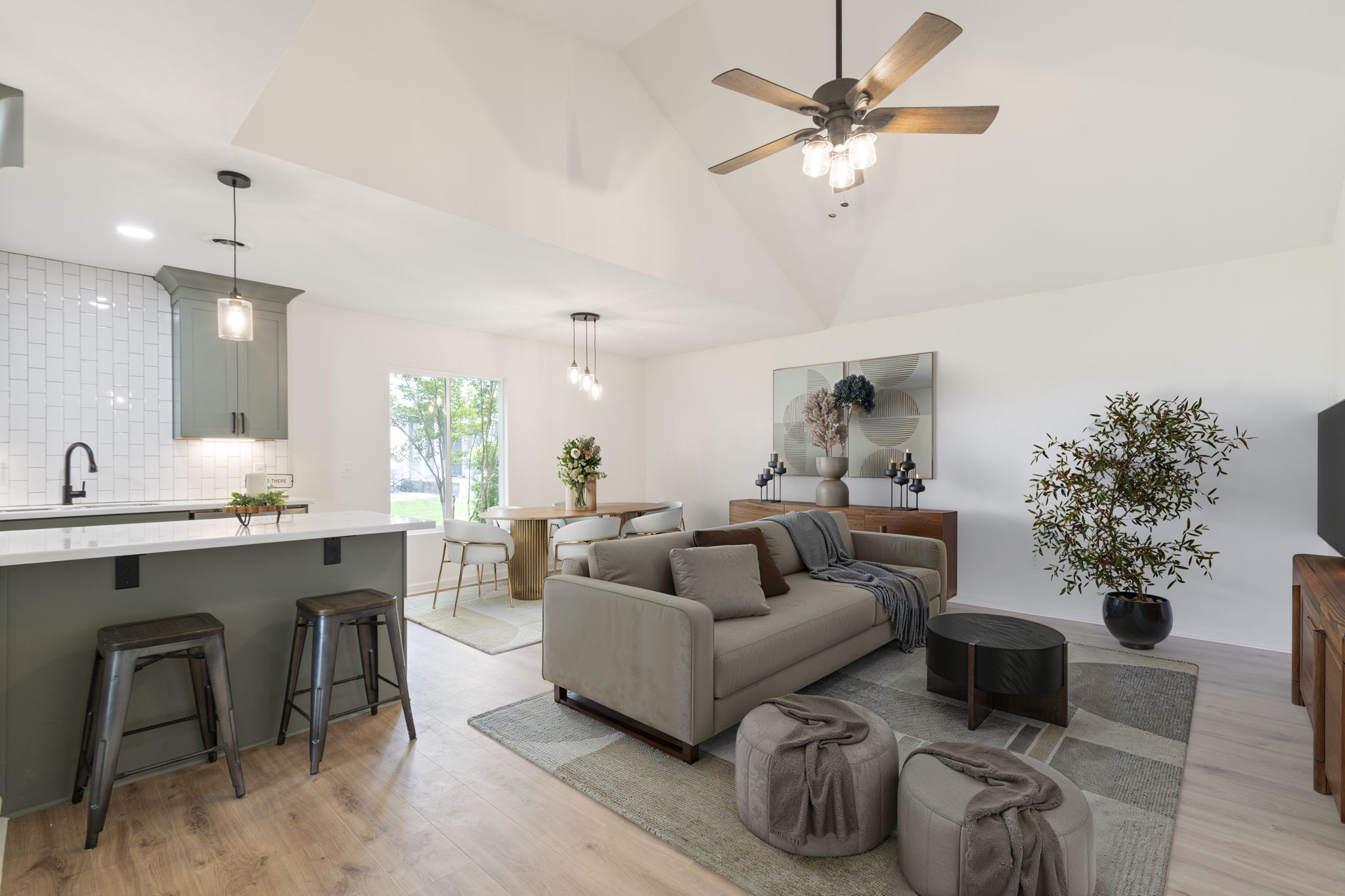 810 Bellevue Road, Unit 146 Nashville, TN 37221 - Photo 1 of 22 Gallery Image 1