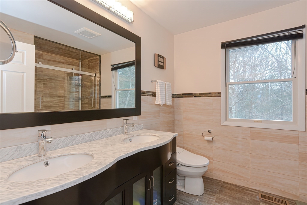 8 Triphammer Road Sharon, MA 02067 - Photo 20 of 41 Gallery Image 20