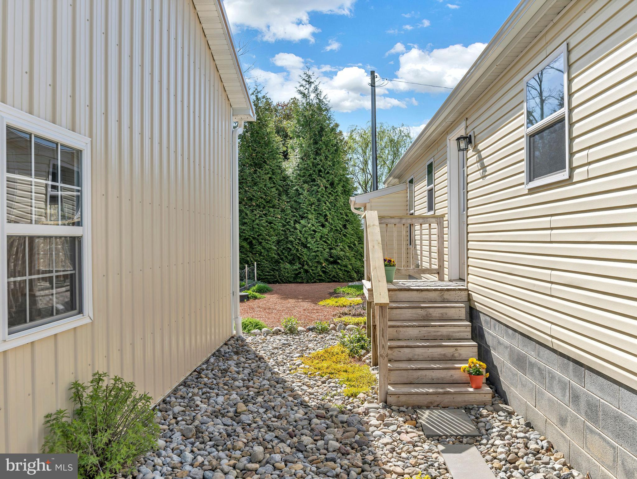 9811 Peerless Road Bishopville, MD 21813 - Photo 31 of 66 River Rock Back Entrance