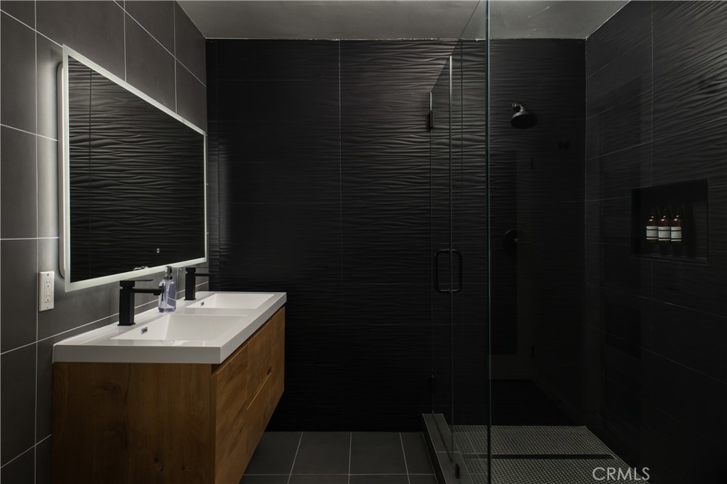27555 North Bay Road Lake Arrowhead, CA 92352 - Photo 35 of 47 Gallery Image 35
