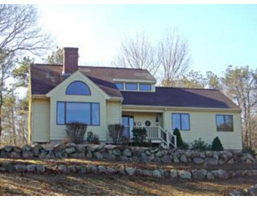419 River Road Barnstable, MA 02648 - Photo 1 of 10 a front view of a house with garden