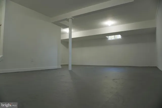 an empty room with an entryway