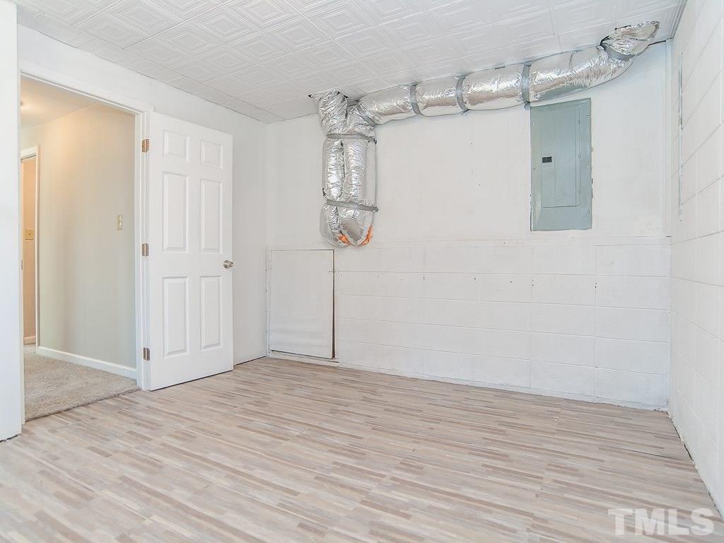6610 Johnsdale Road Raleigh, NC 27615 - Photo 23 of 29