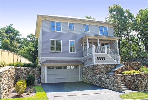 14 Risley Road Brookline, MA 02467 - Photo 8 of 13 Gallery Image 8