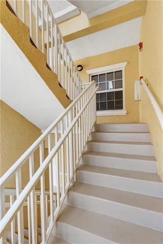 $2,995 | 4530 Botanical Pl Circle, Unit 206, Naples, FL 34112