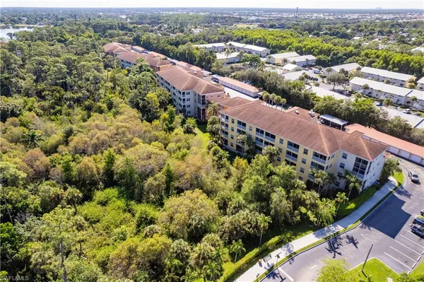 an aerial view of a houses