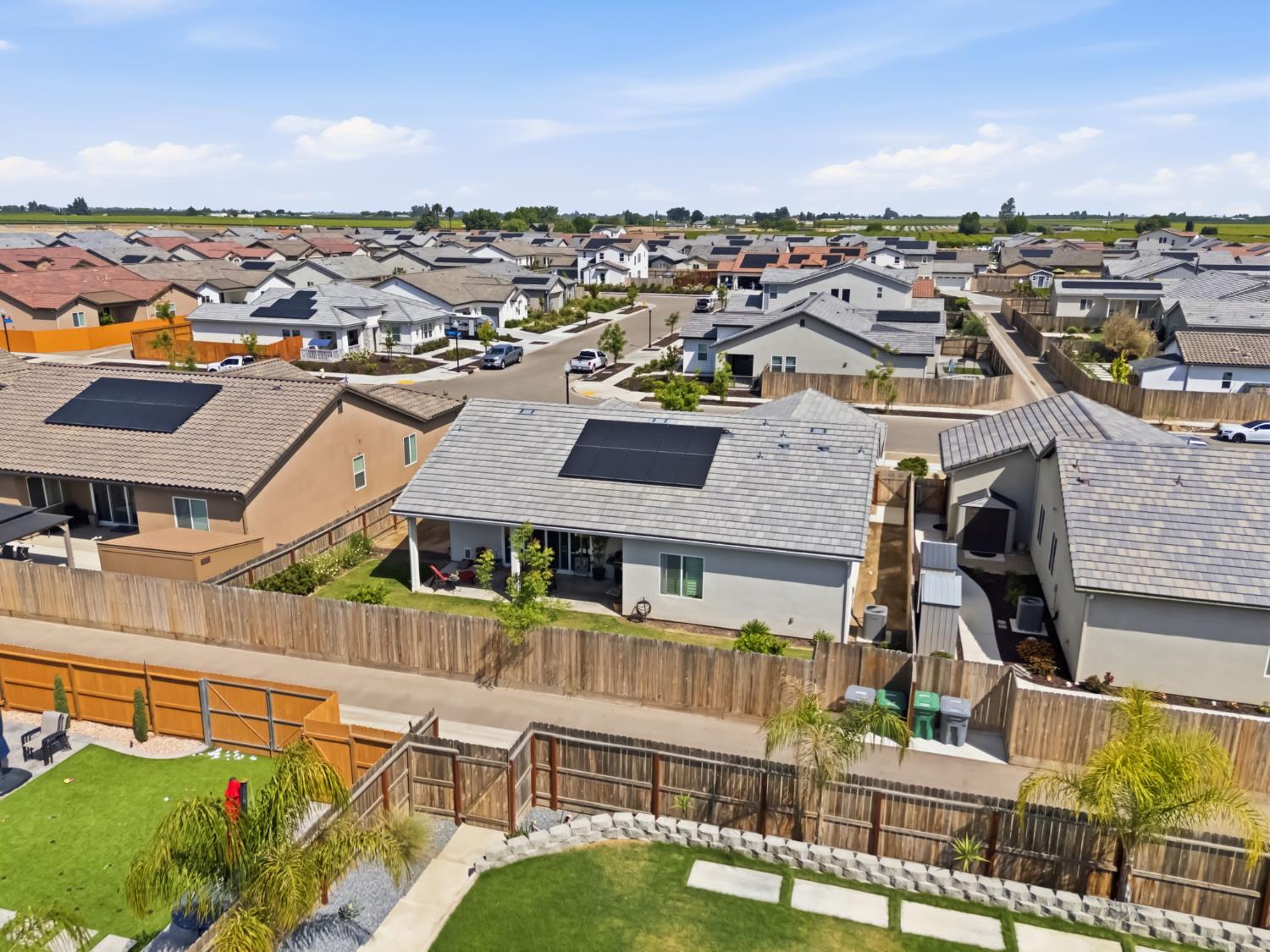2100 Azalea Street Kingsburg, CA 93631 - Photo 49 of 54 an aerial view of residential houses with outdoor space and ocean view