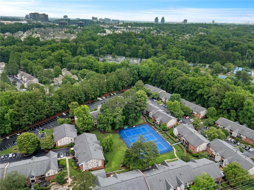 6851 Roswell Road, Unit H26 Atlanta, GA 30328 - Photo 41 of 49 an aerial view of multiple house