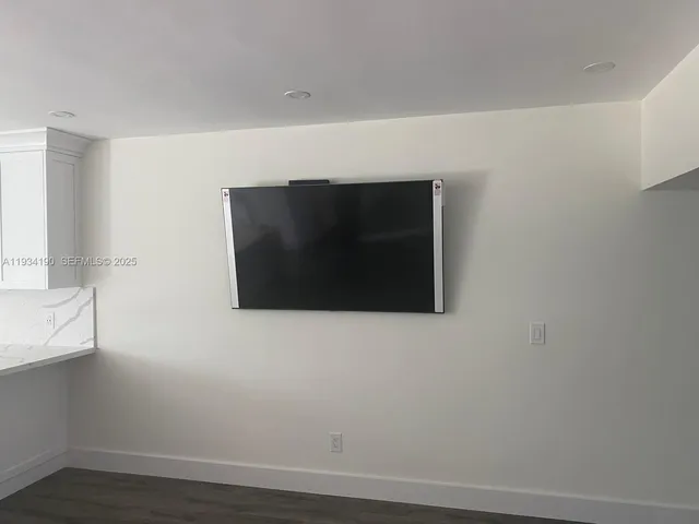 a view of a living room