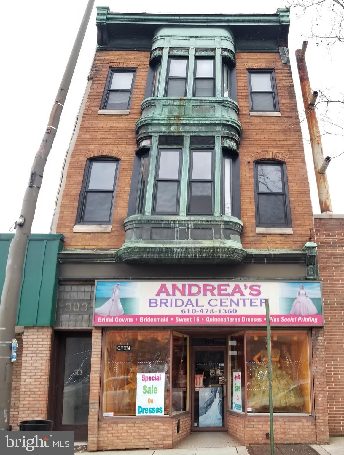 303 Penn St, apt #1 second floor front