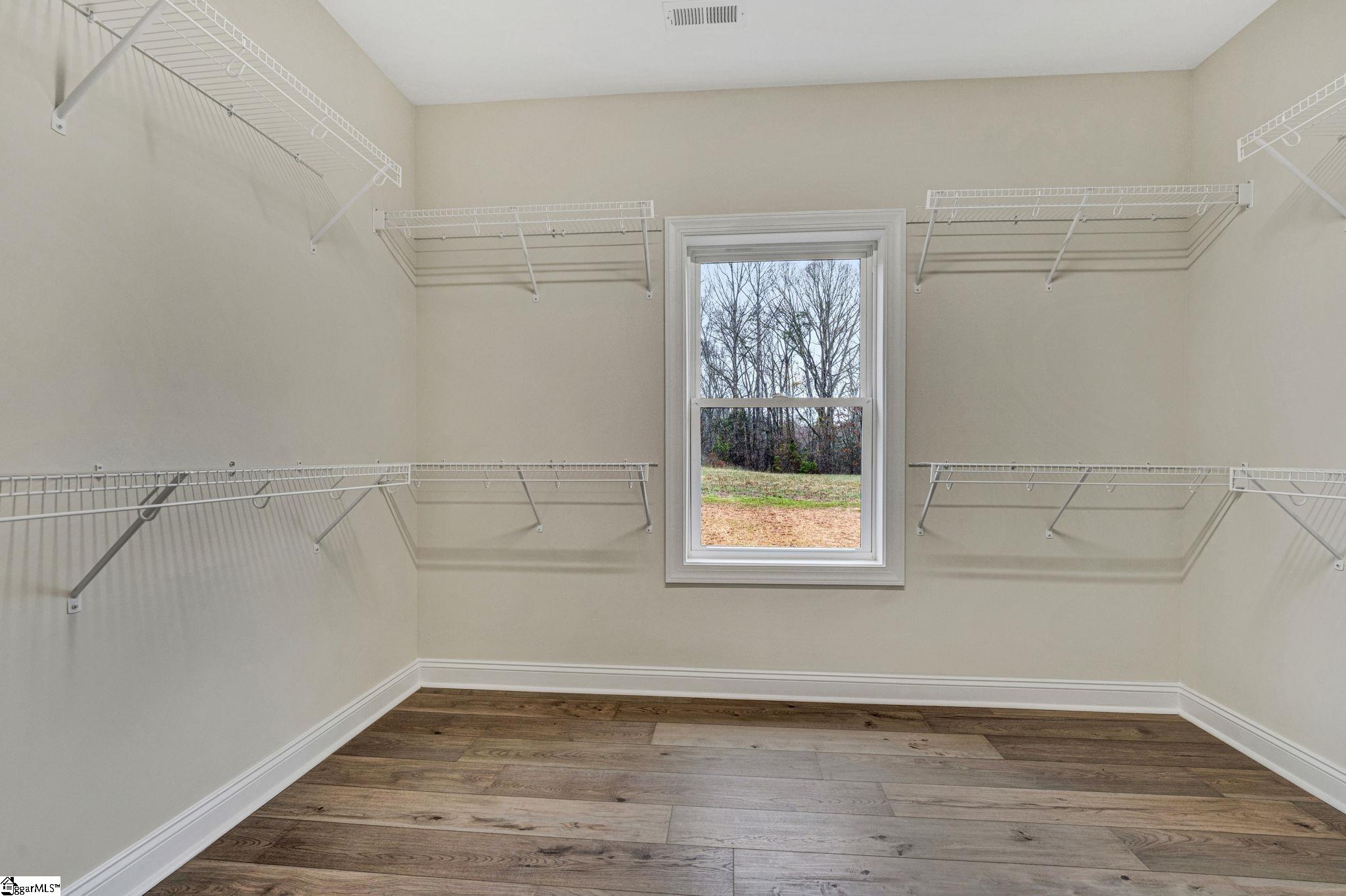 9859 Anderson Road Piedmont, SC 29673 - Photo 18 of 36 Gallery Image 18