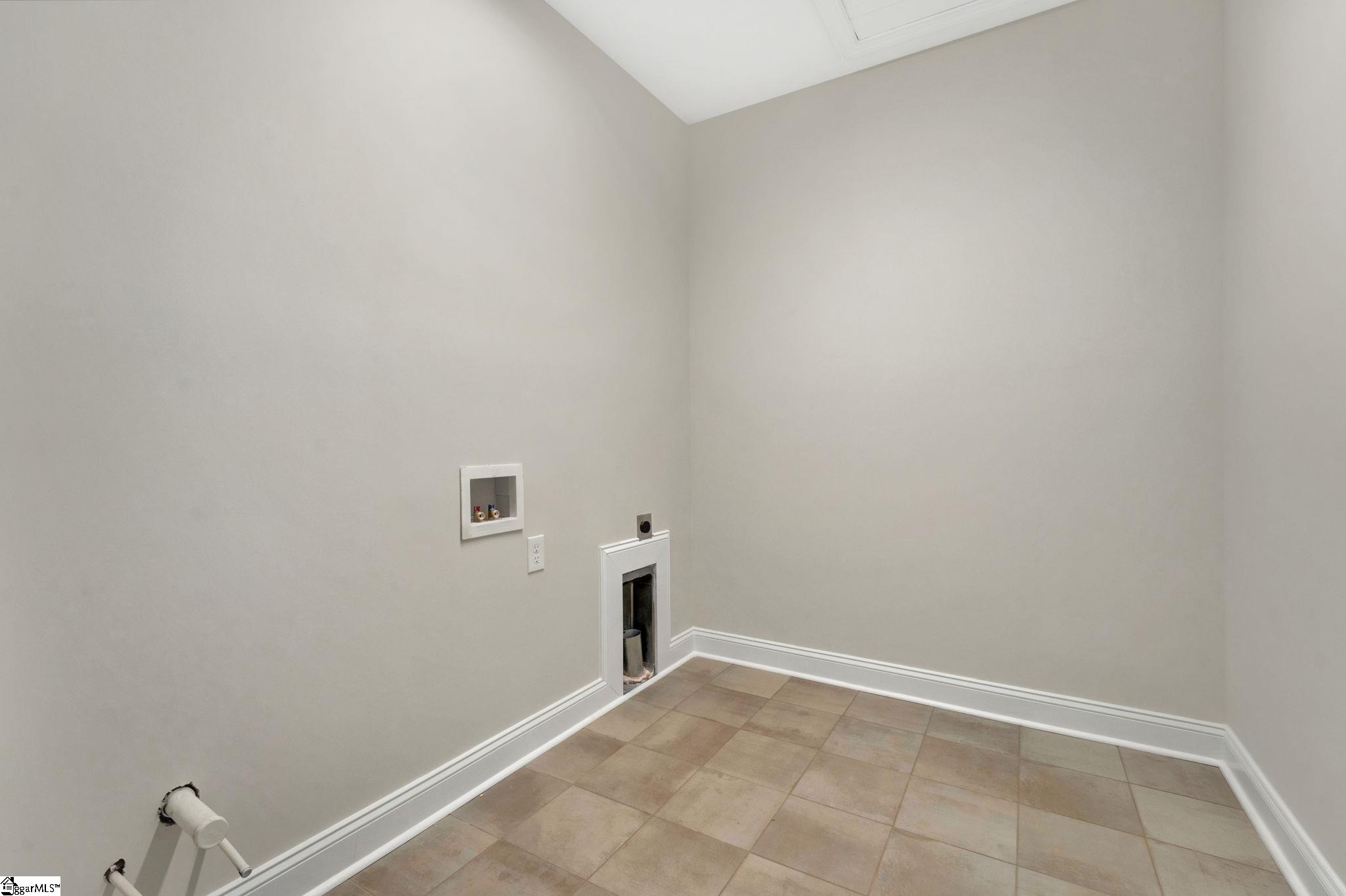 9859 Anderson Road Piedmont, SC 29673 - Photo 32 of 36 Gallery Image 32