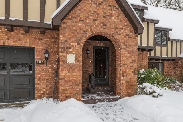 $325,000 | 2008 Hudson Avenue, Kalamazoo, MI 49008