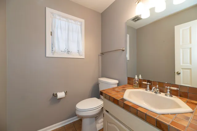 $325,000 | 2008 Hudson Avenue, Kalamazoo, MI 49008