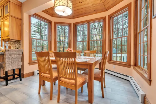 $1,290,000 | 30 Rebecca Road, Ogunquit, ME 03907