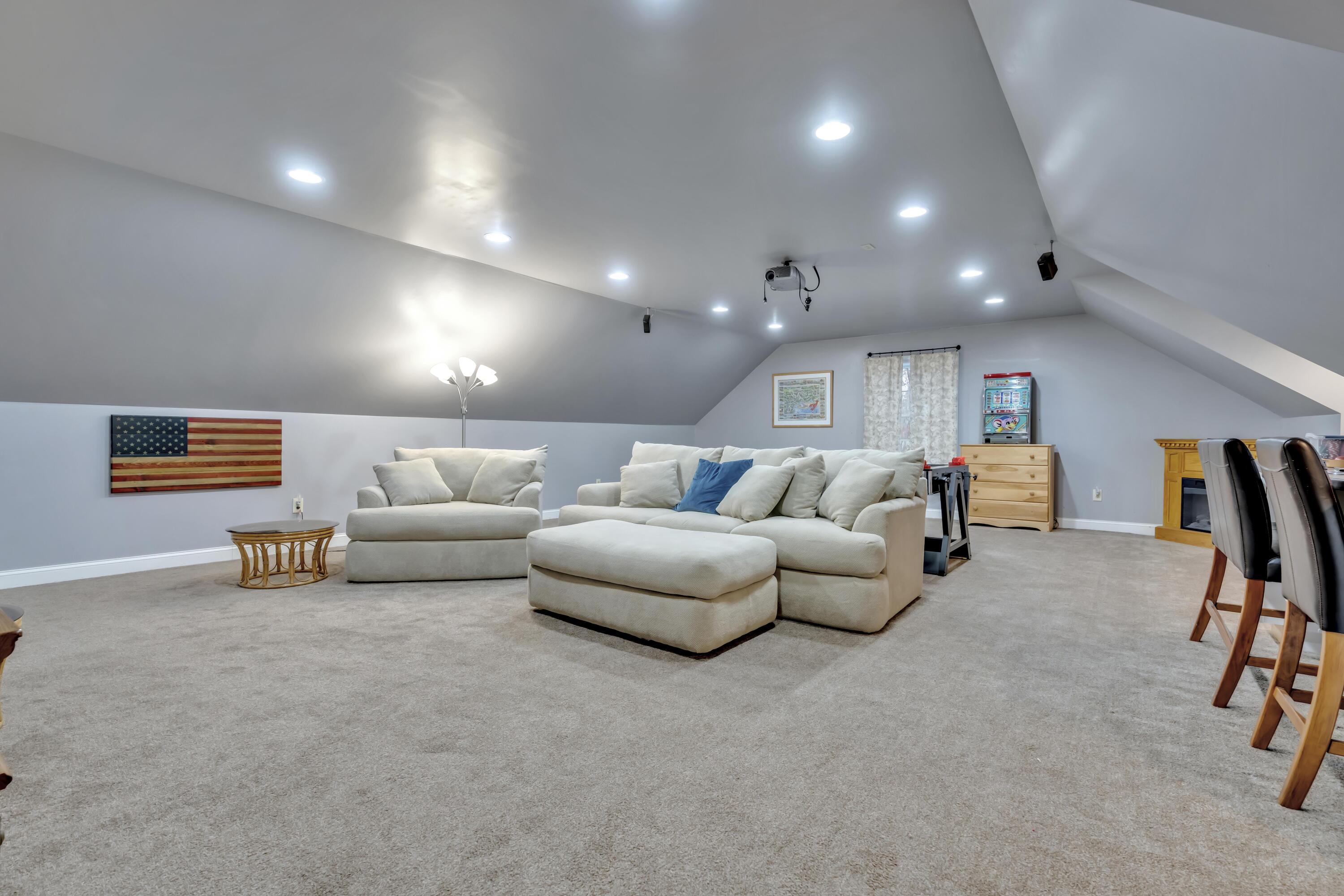 30 Rebecca Road Ogunquit, ME 03907 - Photo 22 of 30 Third Floor Bonus Room