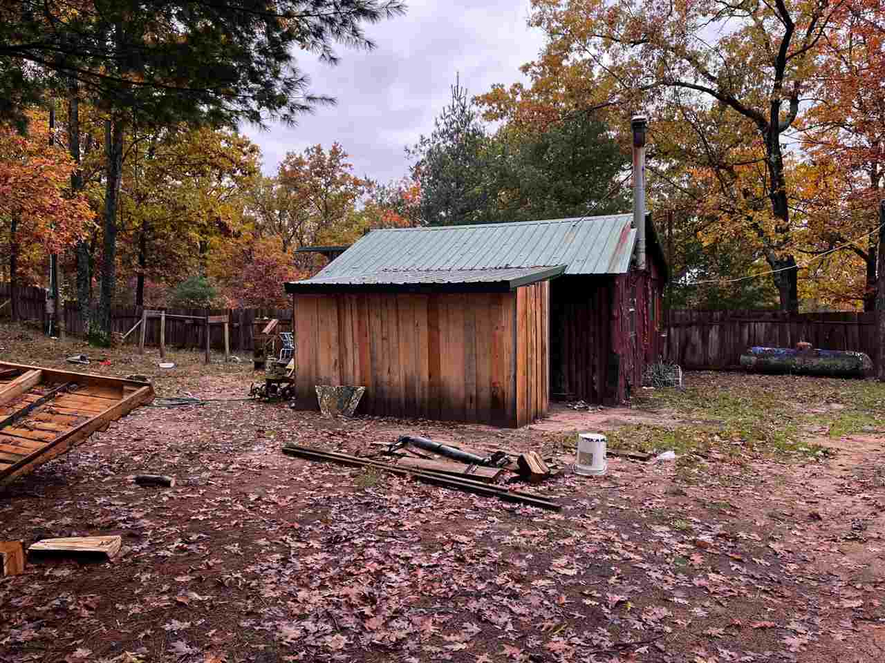 306 Carolyn Road Harrison, MI 48625 - Photo 3 of 6