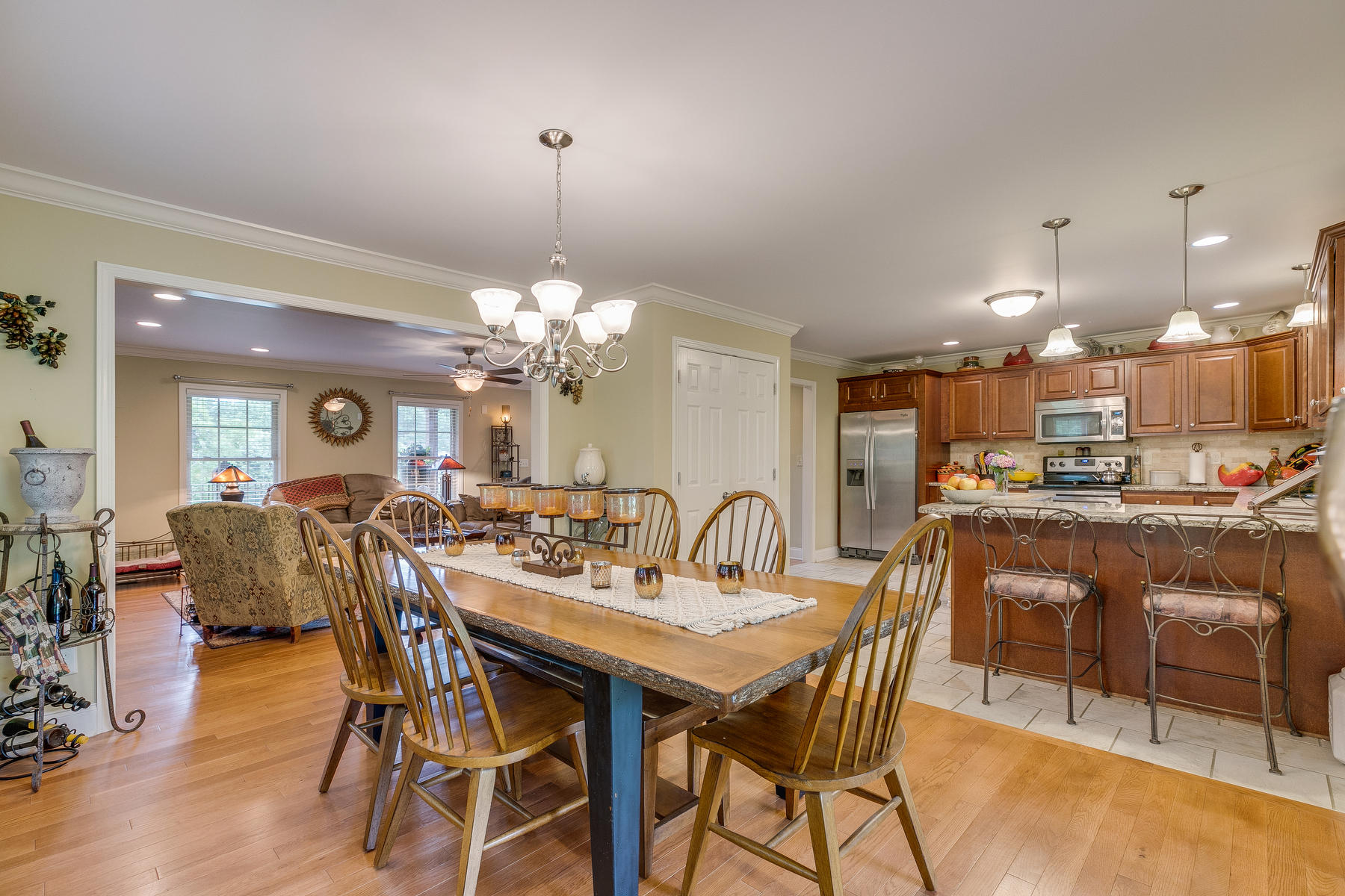 1818 Lone Oak Road Johnson City, TN 37604 - Photo 16 of 76 016