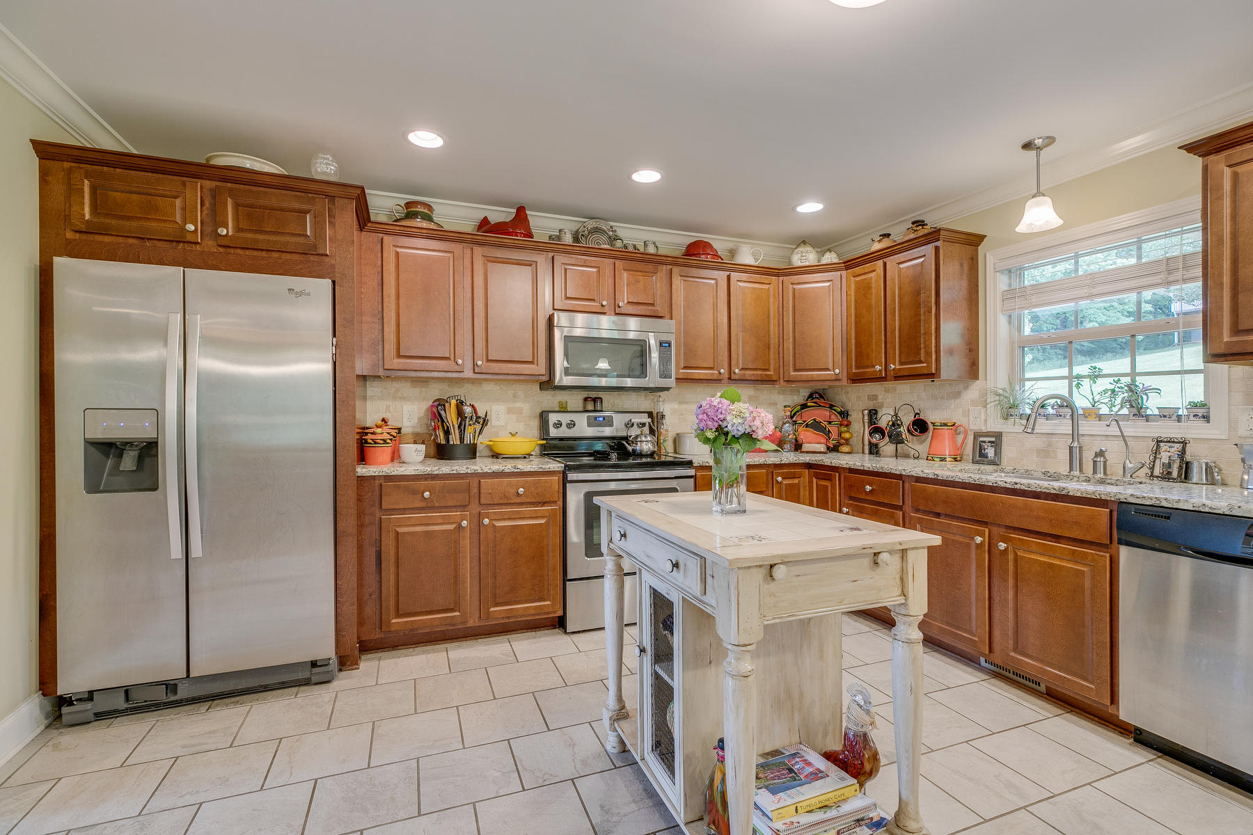 1818 Lone Oak Road Johnson City, TN 37604 - Photo 19 of 76 019
