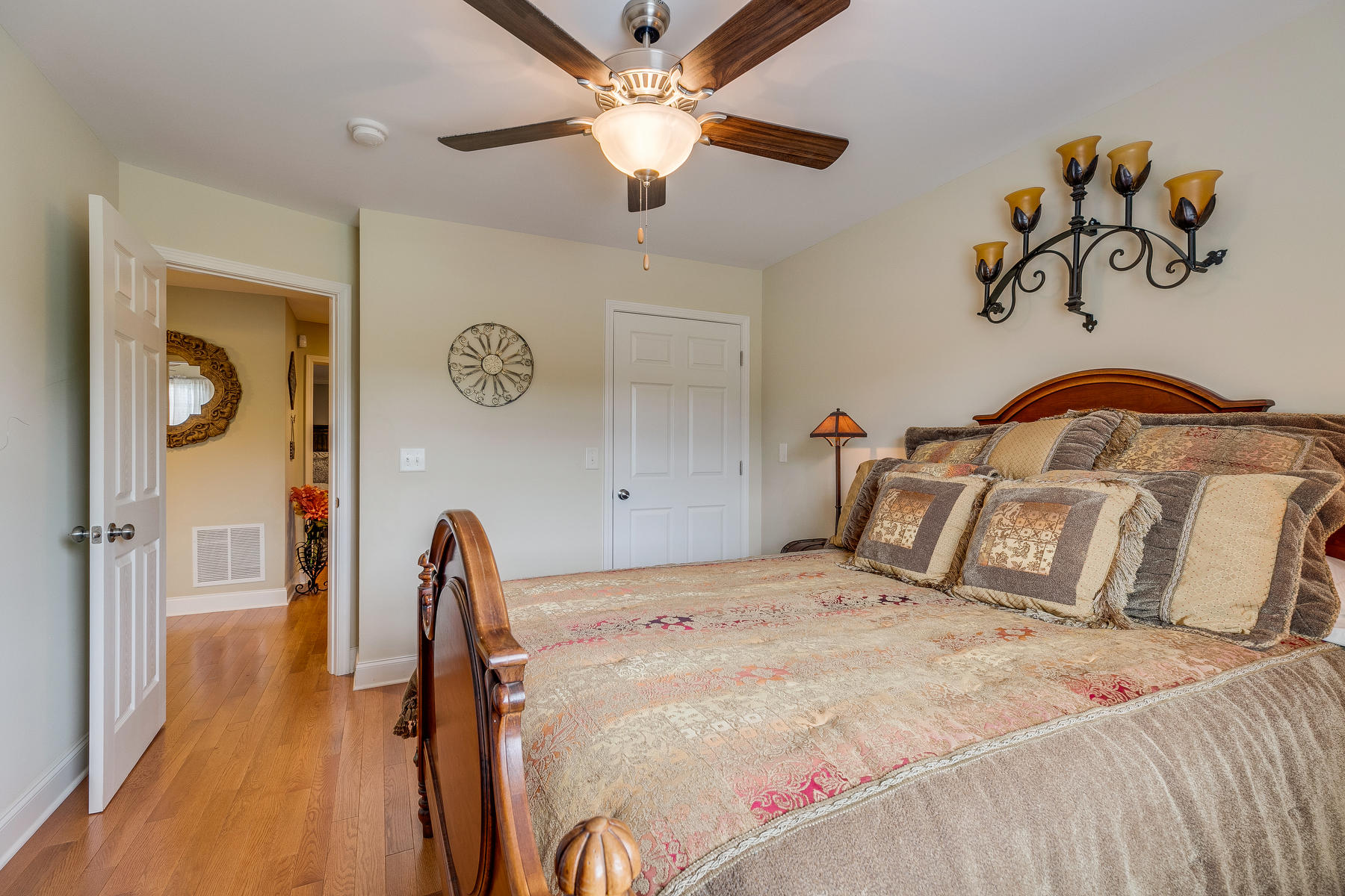 1818 Lone Oak Road Johnson City, TN 37604 - Photo 30 of 76 030
