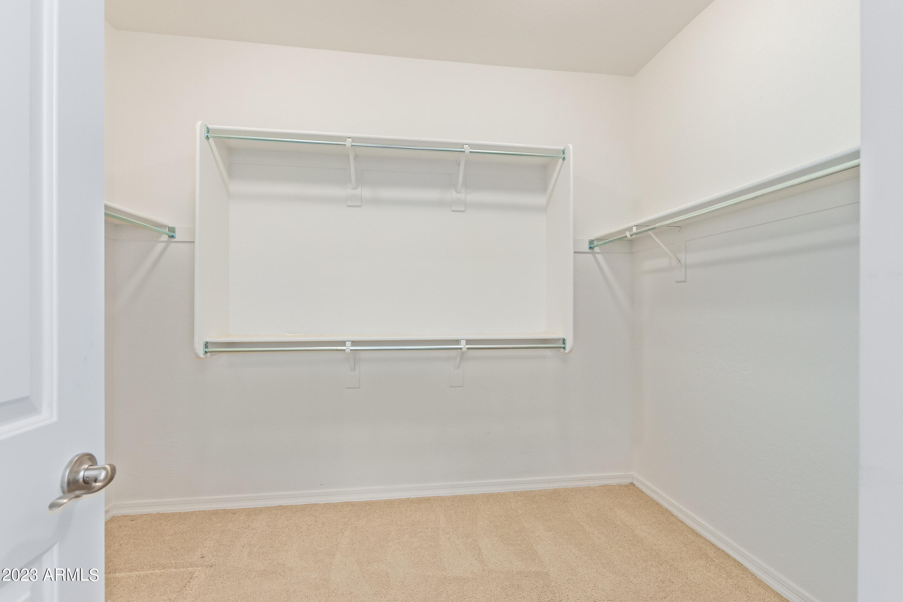 1529 East Goldcrest Street Gilbert, AZ 85297 - Photo 17 of 29 20 - Goldcrest