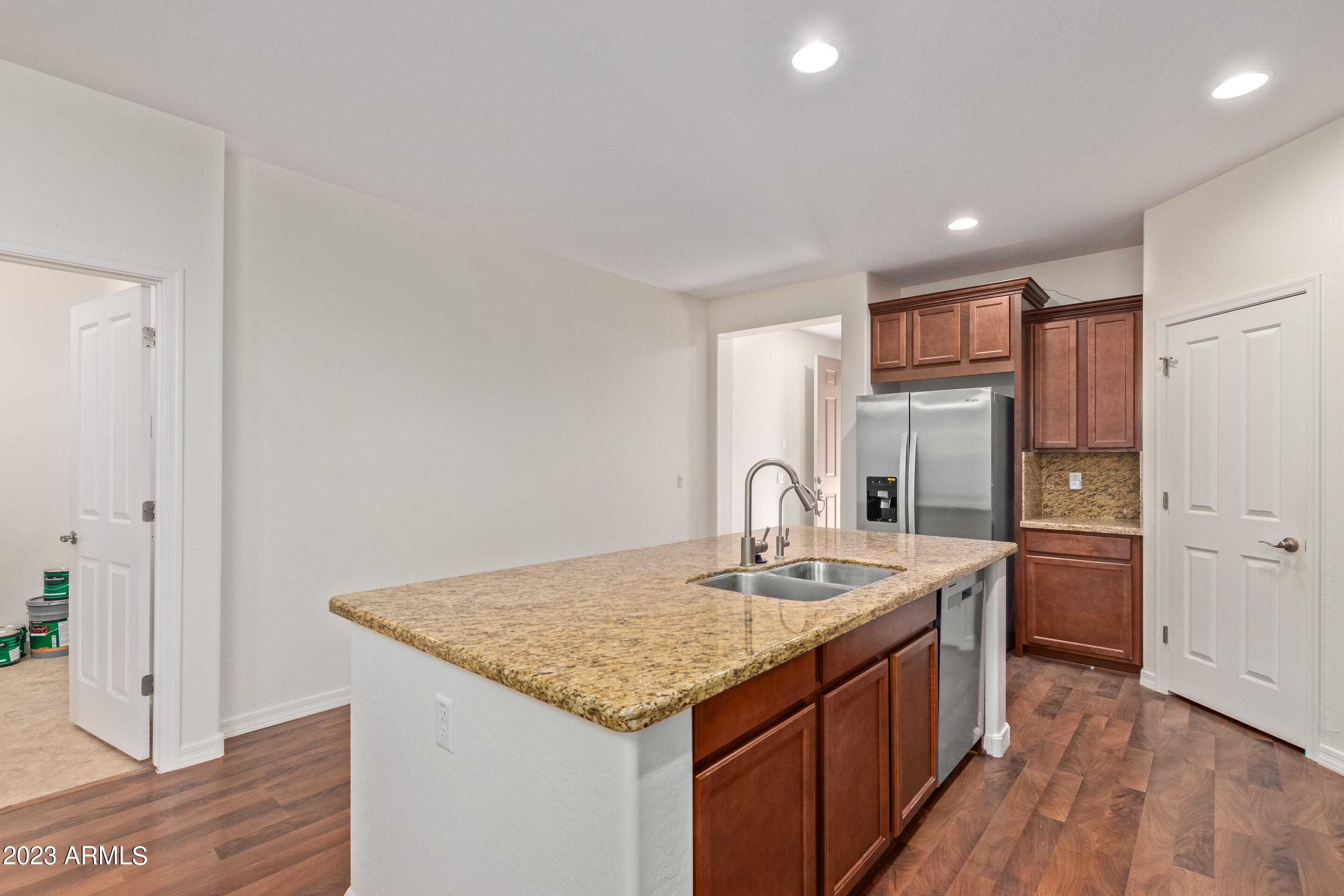 1529 East Goldcrest Street Gilbert, AZ 85297 - Photo 10 of 29 13 - Goldcrest