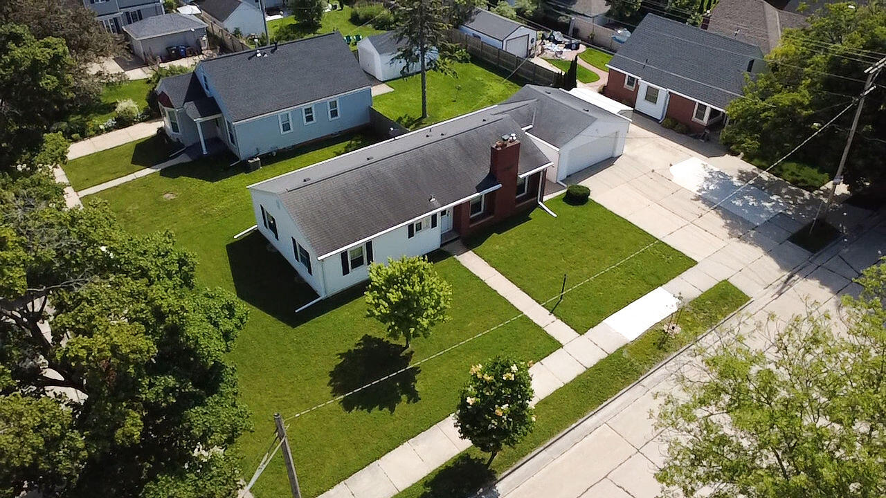 601 Isabelle Avenue Racine, WI 53402 - Photo 10 of 30 2026-06-30-15-33-28-555