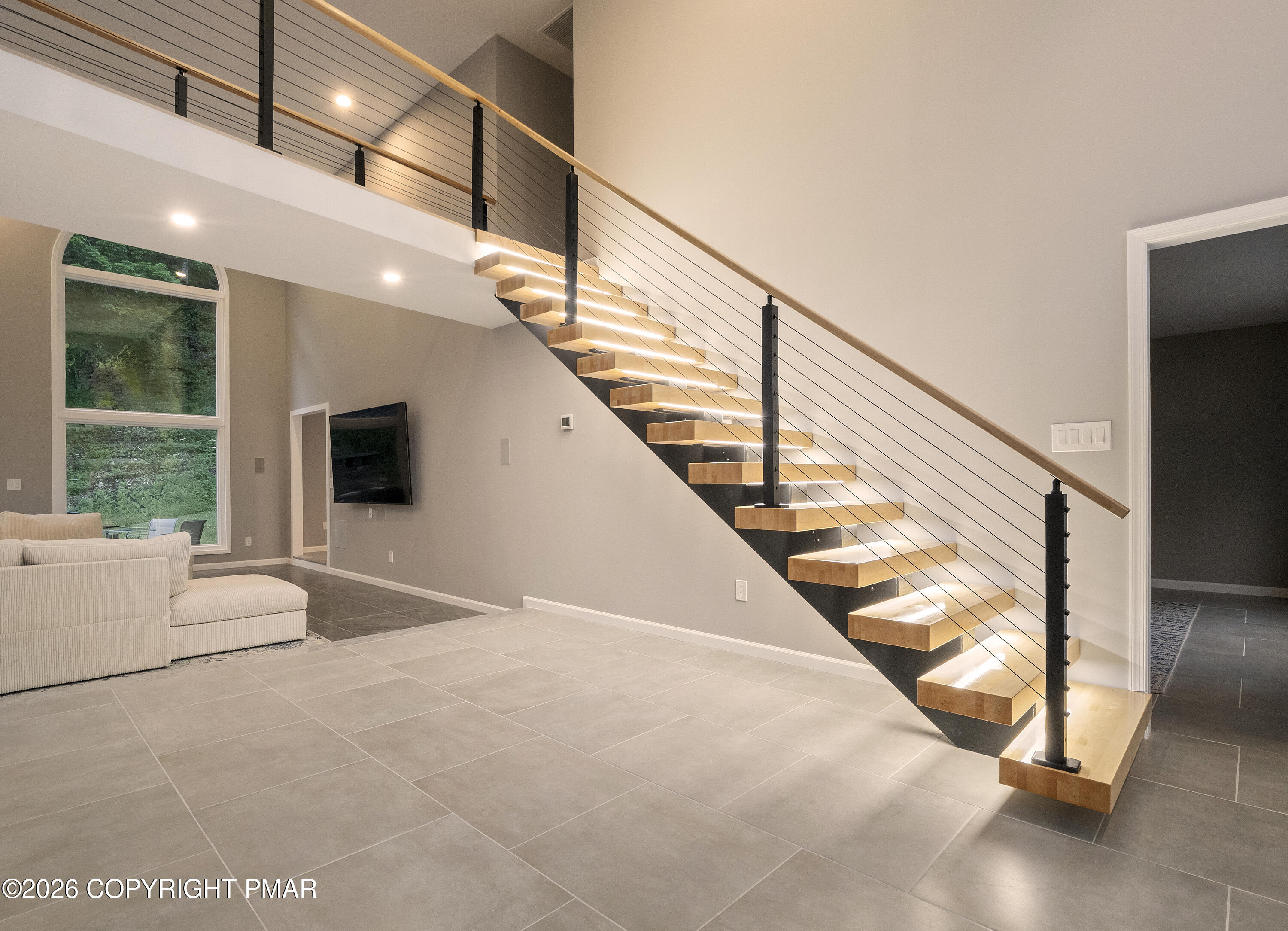 1117 Red Fox Road East Stroudsburg, PA 18301 - Photo 5 of 61 006_Stairs