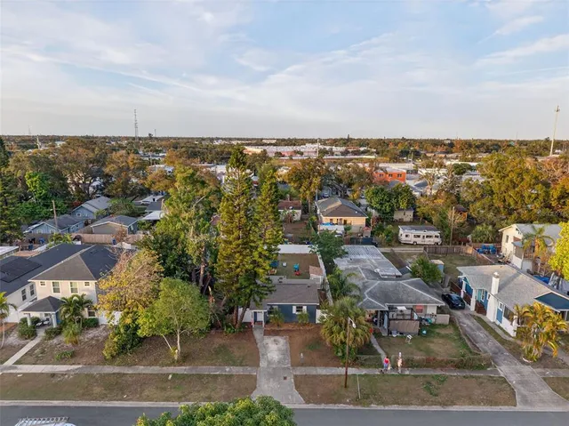 $4,500 | 2301 14th Avenue North, St. Petersburg, FL 33713