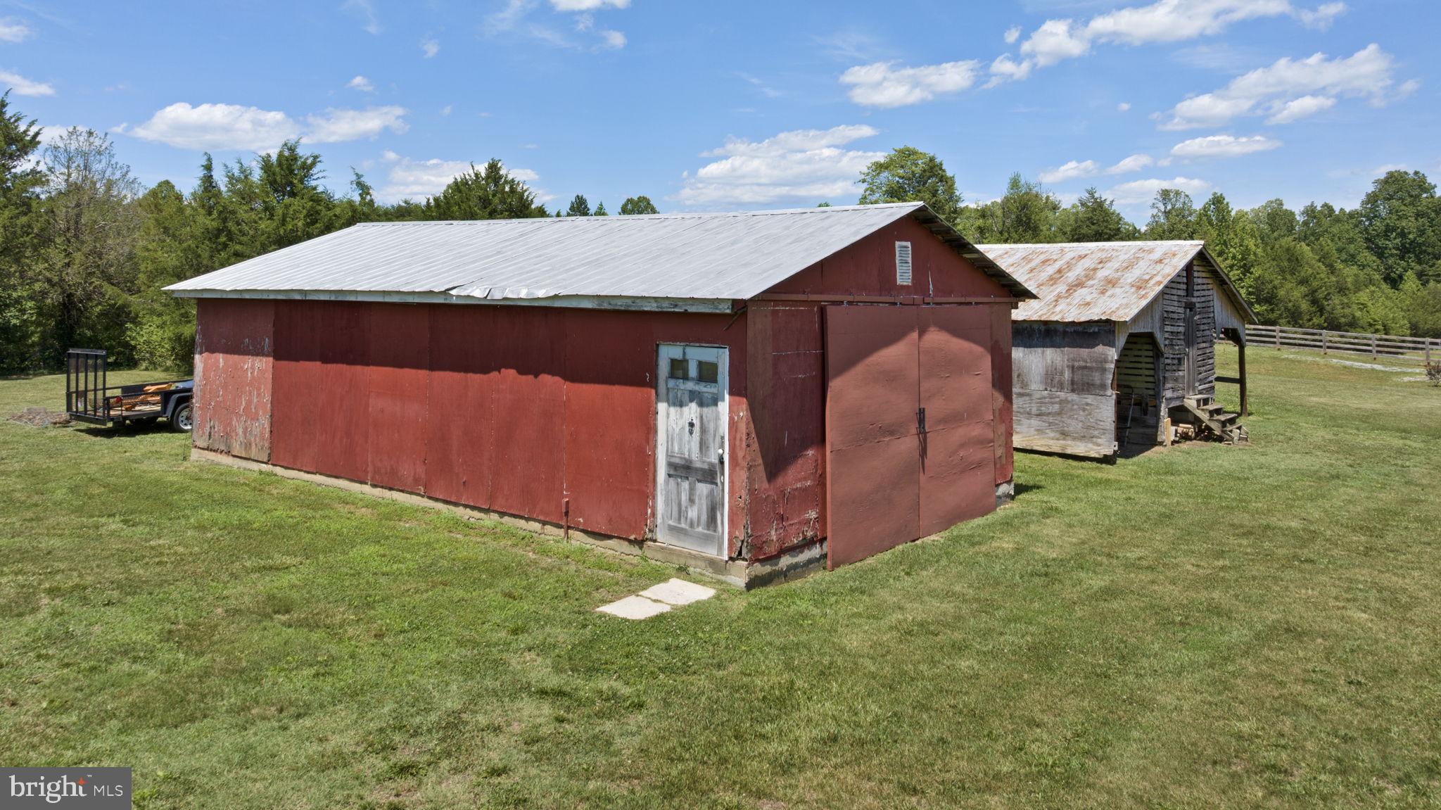 1815 Country Road Beaverdam, VA 23015 - Photo 79 of 104 Barns