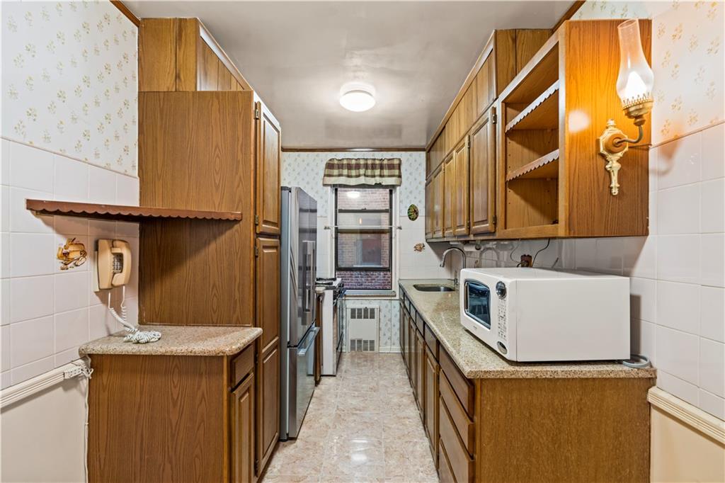 2465 Haring Street, Unit 4F Brooklyn, NY 11235 - Photo 14 of 28